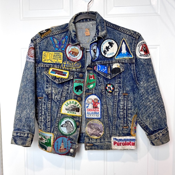 Vintage Boys Jean Denim Jacket with Patches, Levi's. Size Small - Picture 1 of 14